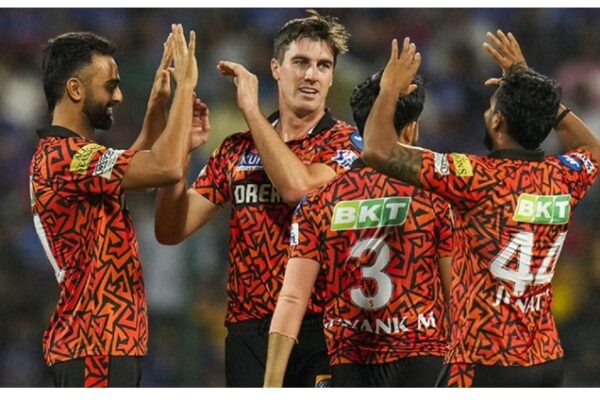 Royal Challengers Bengaluru vs Sunrisers Hyderabad Match Scorecard