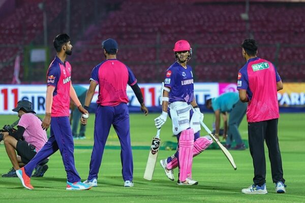 Indibet RR vs MI Sawai Mansingh Stadium Pitch Report, Toss Impact & Odds